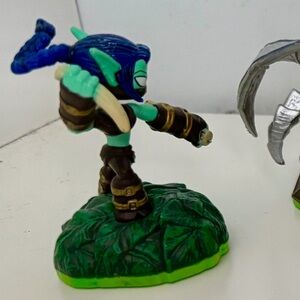 skylander character from Spyro adventure Stealth Elf-